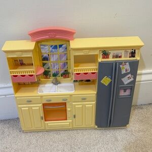 Barbie Yellow and Gray Kitchen Playset